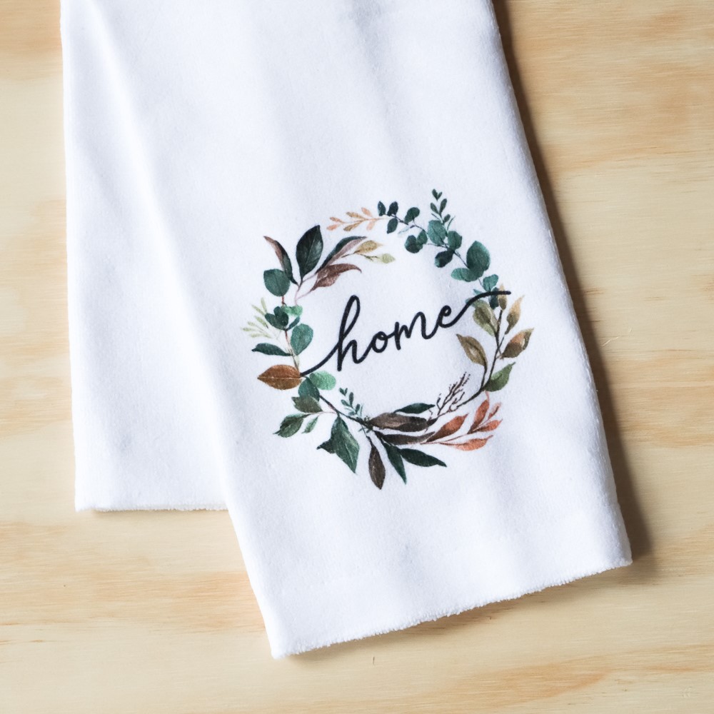 Mr. & Mrs. Mistletoe Wreath Personalized Kitchen Tea Towels