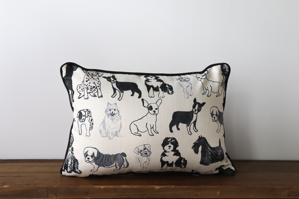 Black & White Dog Pattern Pillow DOG0018