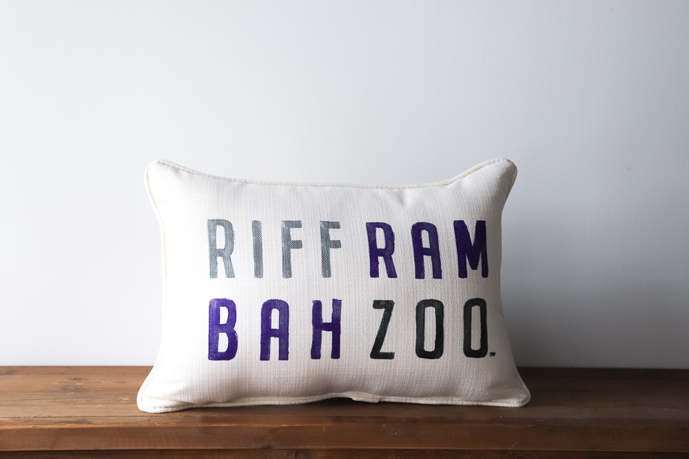 Riff Ram Bah Zoo Rectangle Pillow TCU0005