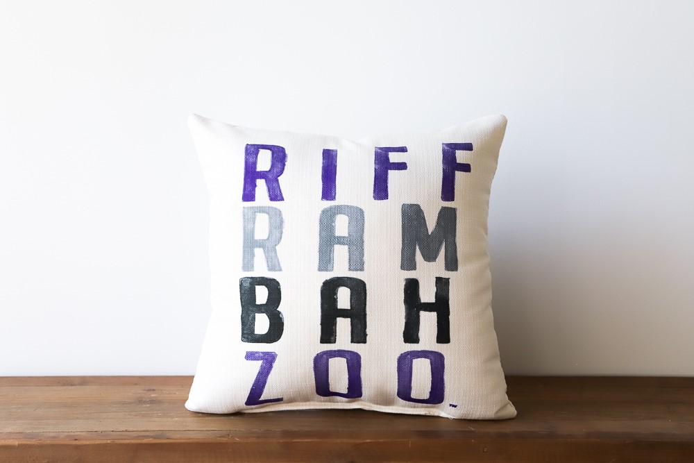 Riff Ram Bah Zoo Square Pillow TCU0006