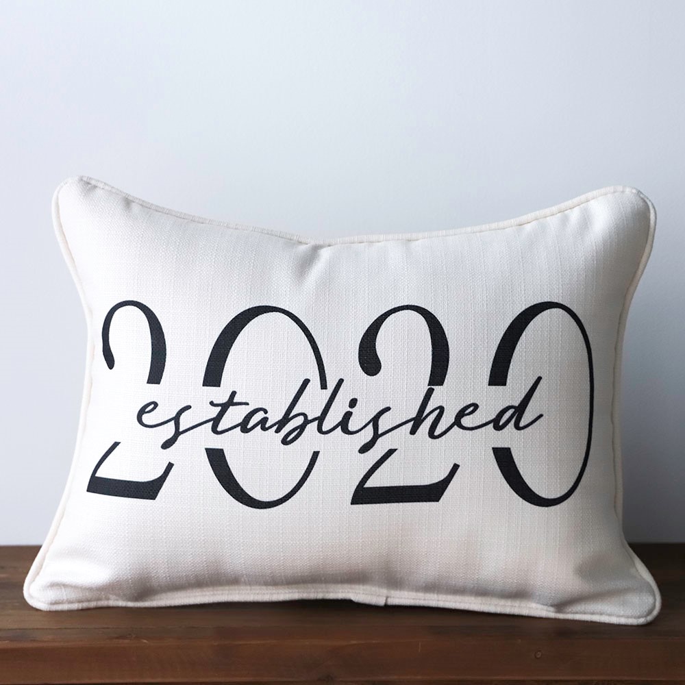 Ditsy Est. Pillow TXT0717