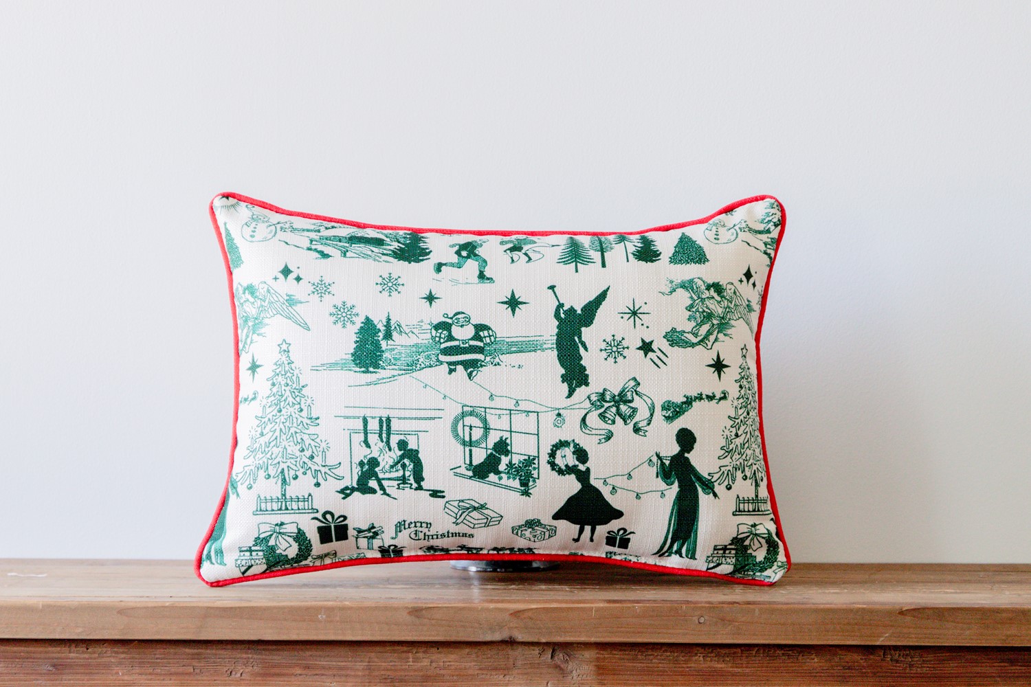 Green Christmas Toile Pattern Pillow CHR0277