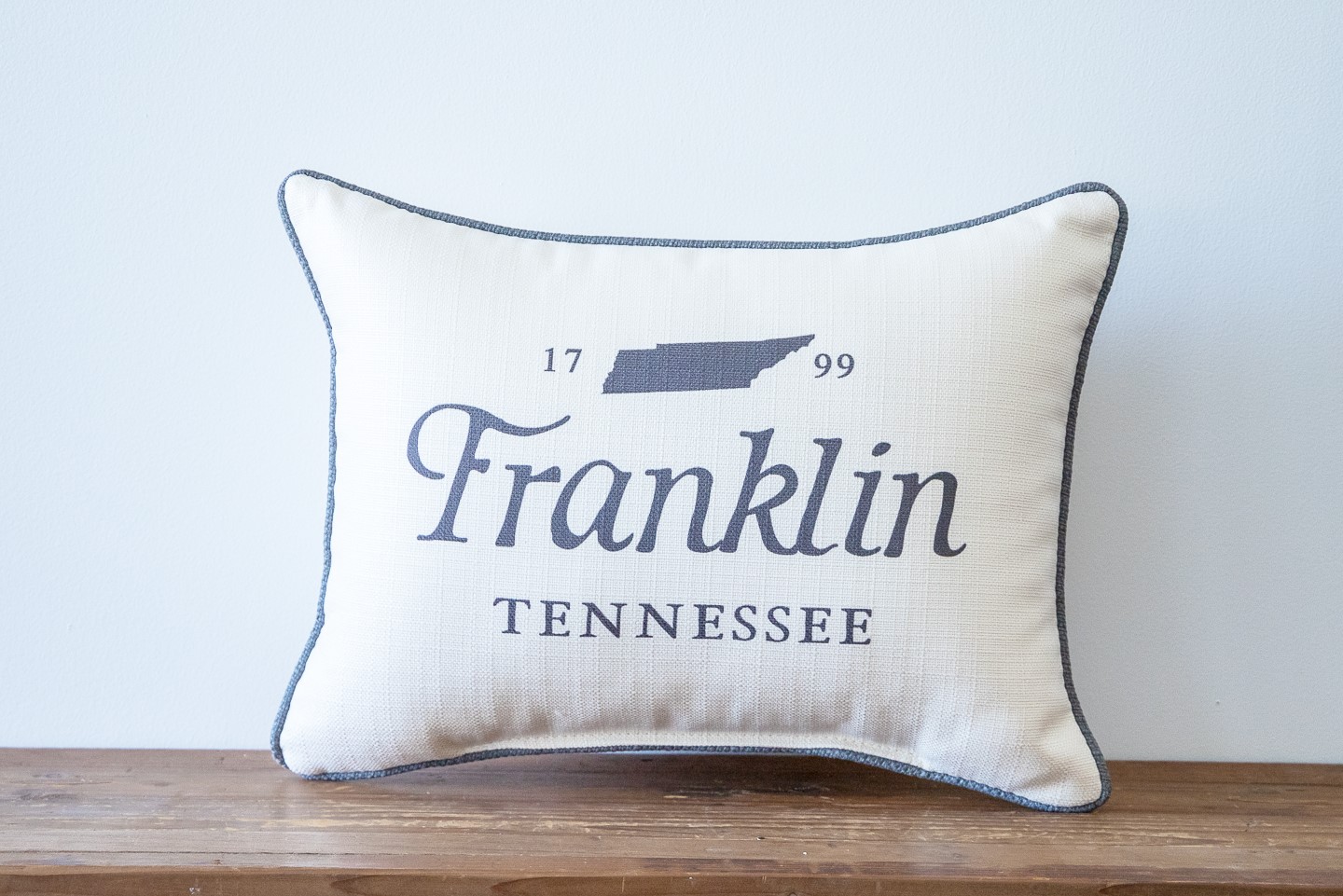 Traditional Hometown State Pillow STE0841
