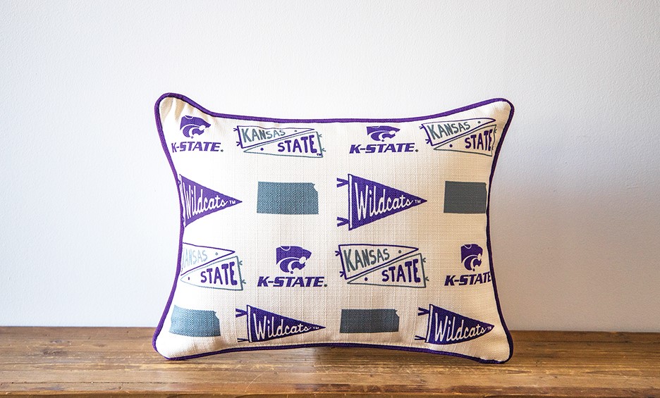 Kansas State Pennant Pattern Pillow KSU0023