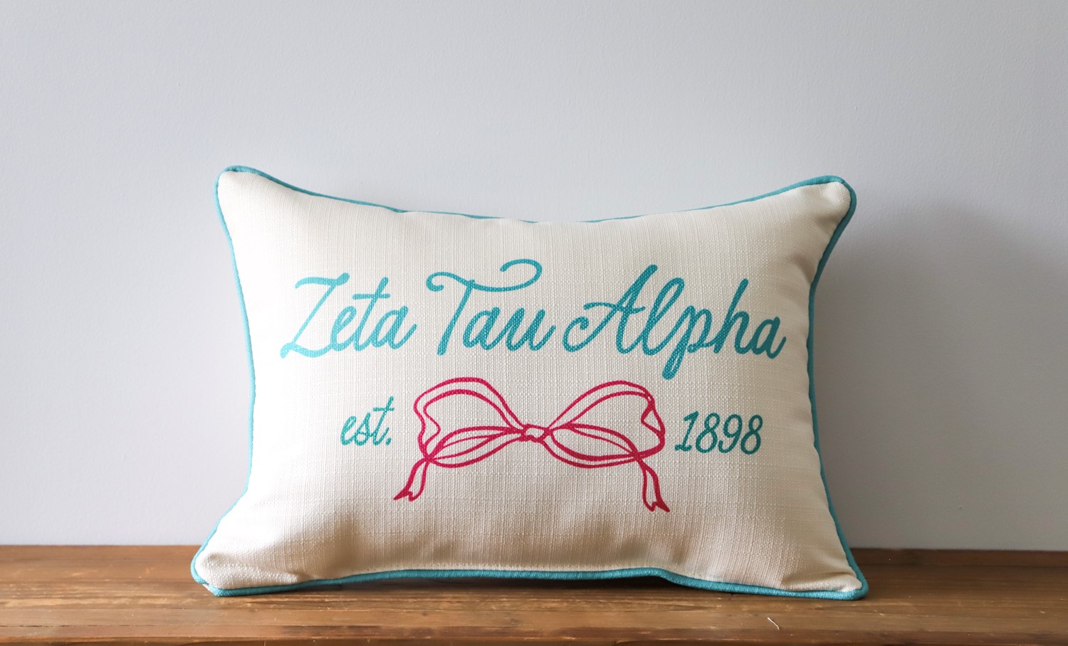 Bow Script Zeta Tau Alpha Pillow SOR0044-ZTA