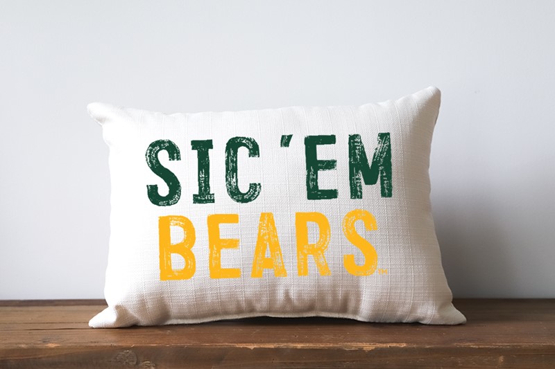 Baylor Sic 'Em Bears Distressed Pillow BU0003