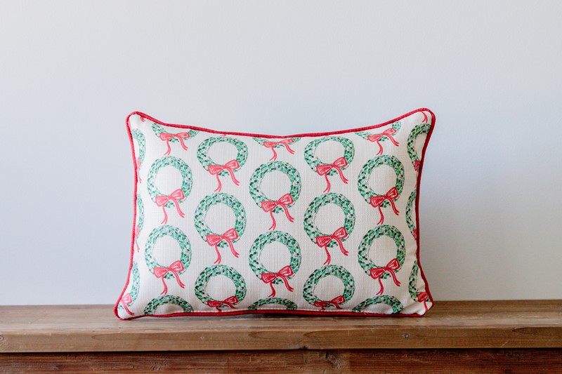 Artsy Christmas Wreath Pattern Pillow CHR0251