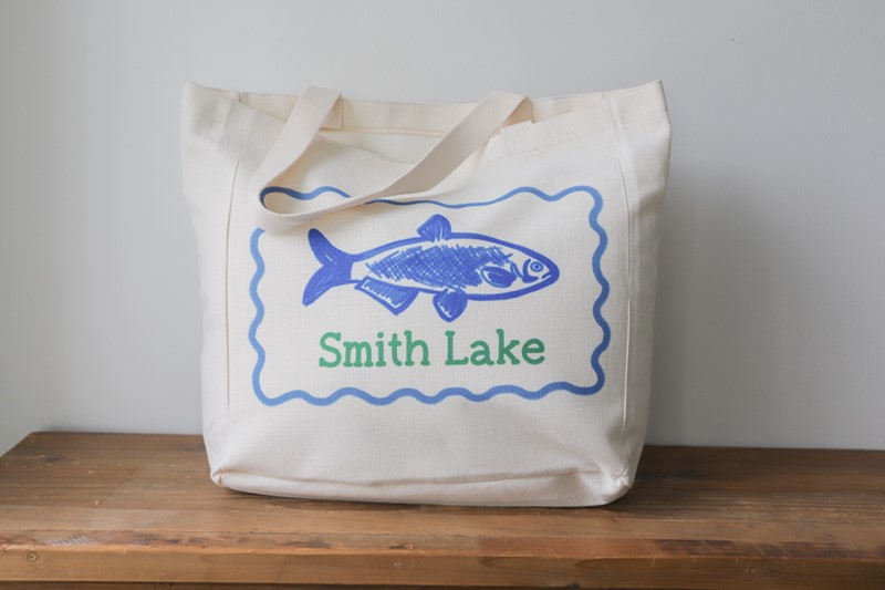 Wavy Lake Fish Tote LAK0001BAG