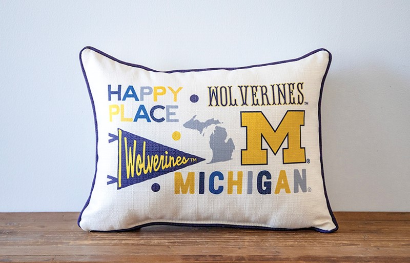 Michigan Collegiate Cluster Pillow MICH0023