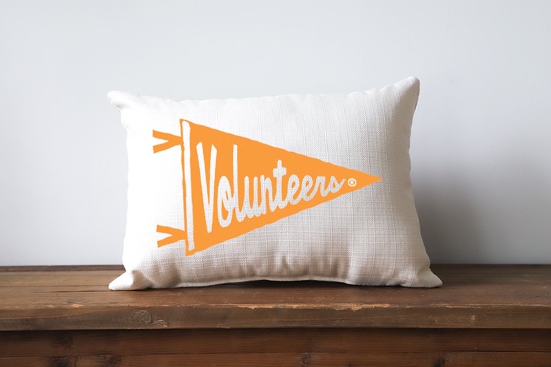 Tennessee Volunteers Pennant Pillow UTEN0043