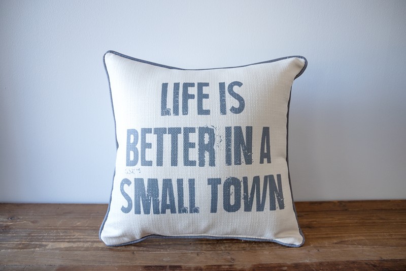 Small Town Pillow STE0871