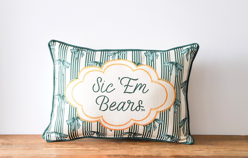 Sic 'Em Bears Bow Pattern Pillow BU0031