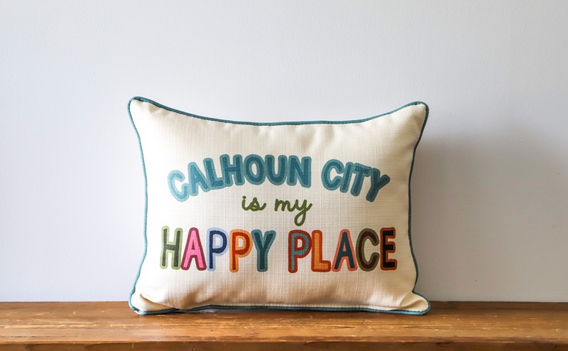 Chunky Happy Place Pillow STE0894