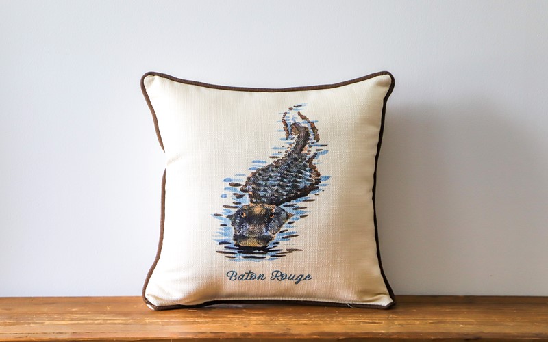 Alligator Hometown Pillow STE0899