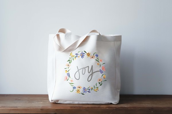 Joy Spring Wreath Tote