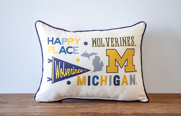 Michigan Collegiate Cluster Pillow MICH0023